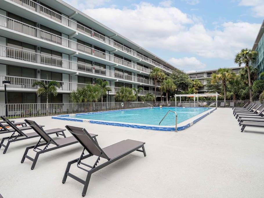 Elegant 1Br Haven In Orlando & 5 Minutes To Disney Apartman Vineland Kültér fotó